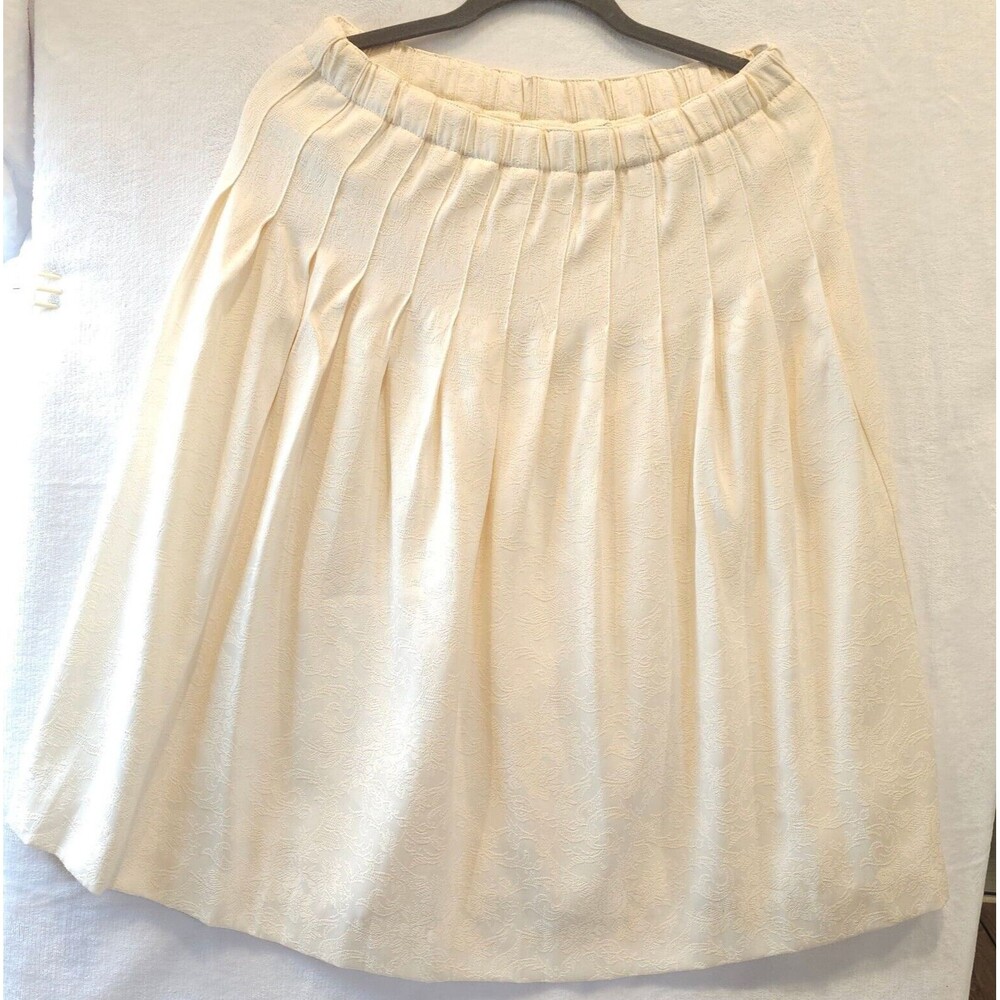 Cream Jacuard Midi Skirt Vintage Susan Bristol 28" waist Church Modest Granycore